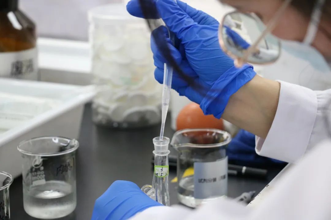 政策法規(guī)丨消費(fèi)型鋰電池滿足這些條件，可不作為危險(xiǎn)貨物通過鐵路運(yùn)輸